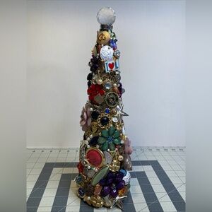 Vintage Handmade Tree Decorated Jewelry Brooches Earrings Pins Beads 14”